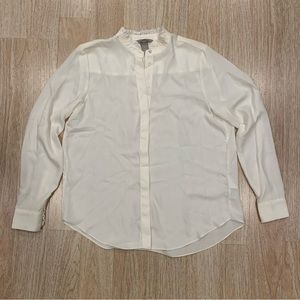 H&M Women’s Ivory White Button Front Long Sleeve Dressy Shirt Size 6